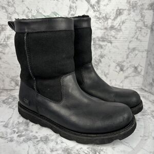 UGG Mens Wrangell Boots Size 8.5 Black Leather Shearing Lined Vibram Lug Sole